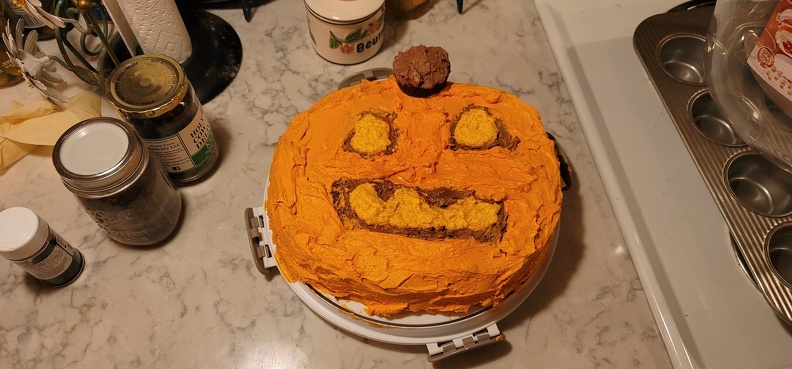 Halloween_Cake.jpg