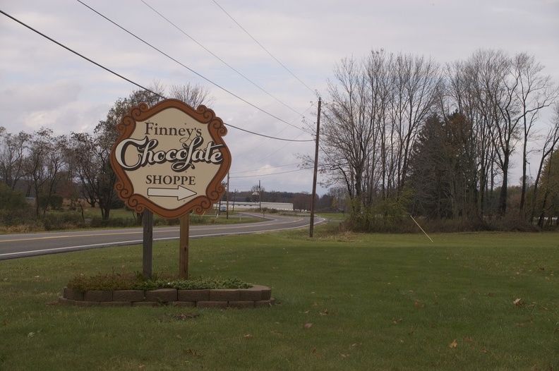 Finneys Chocolate Shoppe sign